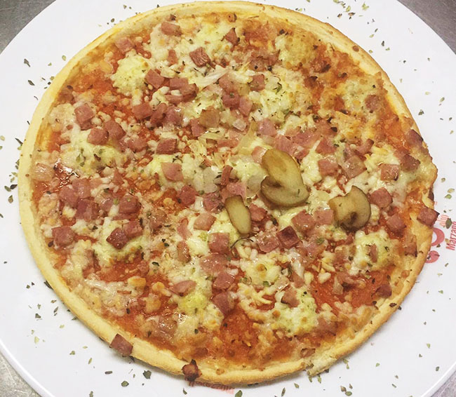 Pizza de pollo bocateria los Angeles Cheers